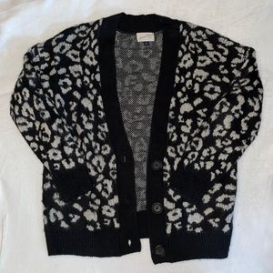 Cheetah sweater